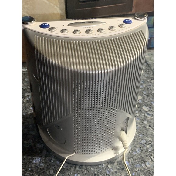 Sangean RCR-3 AM/FM Atomic Digital/Analog Clock Radio - White - Picture 3 of 8